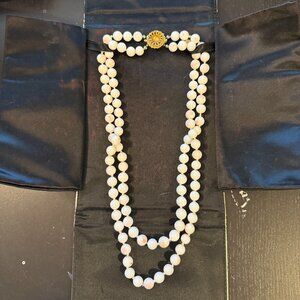 vintage double stranded white onyx bead necklace, in case, Prestige